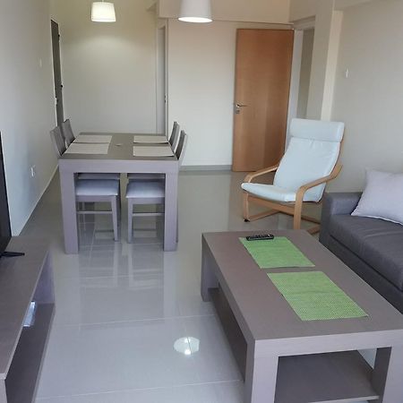 32 Hill Court Apartment Larnaca Luaran gambar