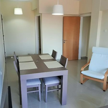 32 Hill Court Apartment Larnaca Luaran gambar