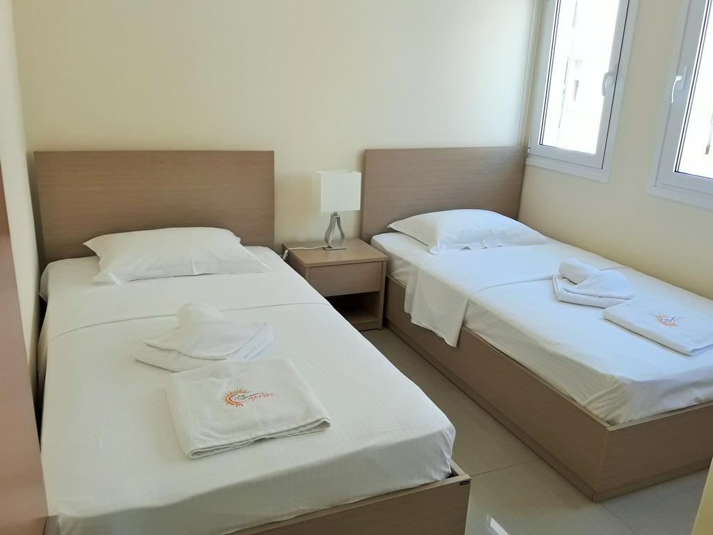 32 Hill Court Apartment Larnaca Luaran gambar