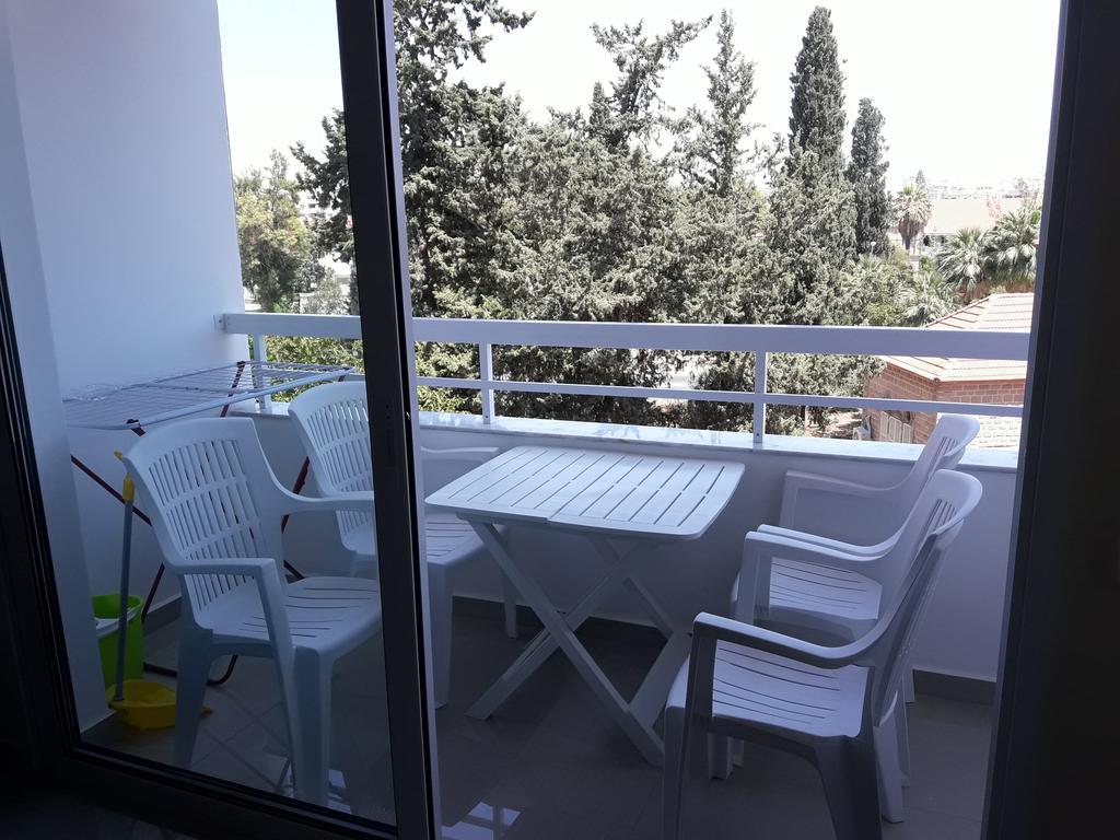 32 Hill Court Apartment Larnaca Luaran gambar